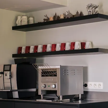 - Le Mont بيت للعطل تورناي