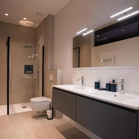 - Le Mont Holiday home Tournai